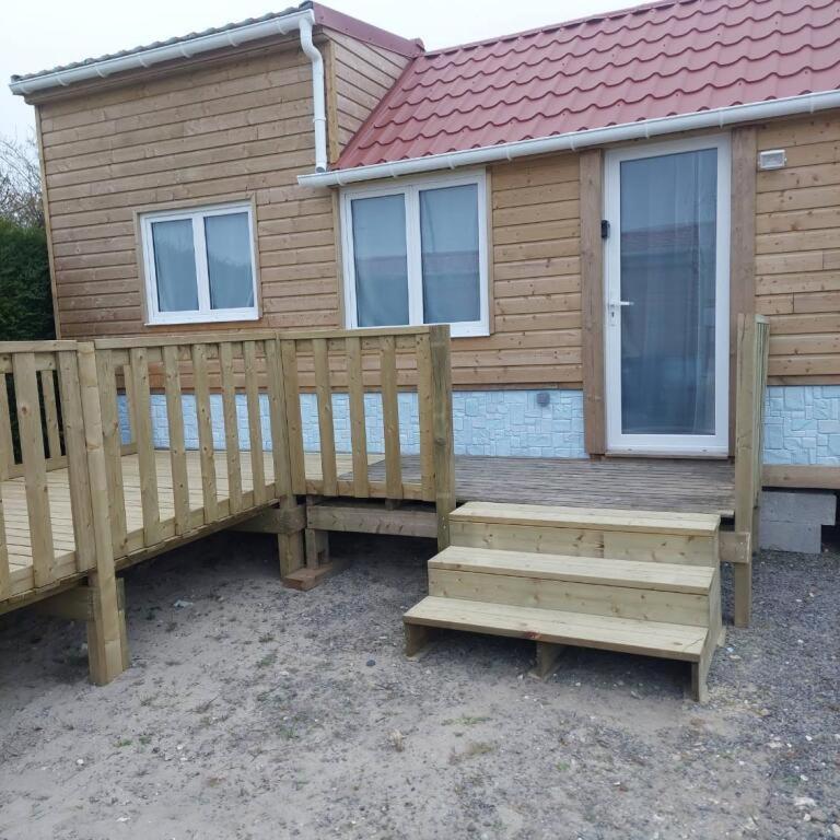 Berck-Plage - 2 Hebergements Insolites Tiny House De 2 A 8 Personnes Exterior foto